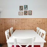 Апартаменты Casa Cigno By Quokka 360 - Relaxation And Sunshine Assured *