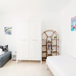 Casa Cigno By Quokka 360 - Relaxation And Sunshine Assured *